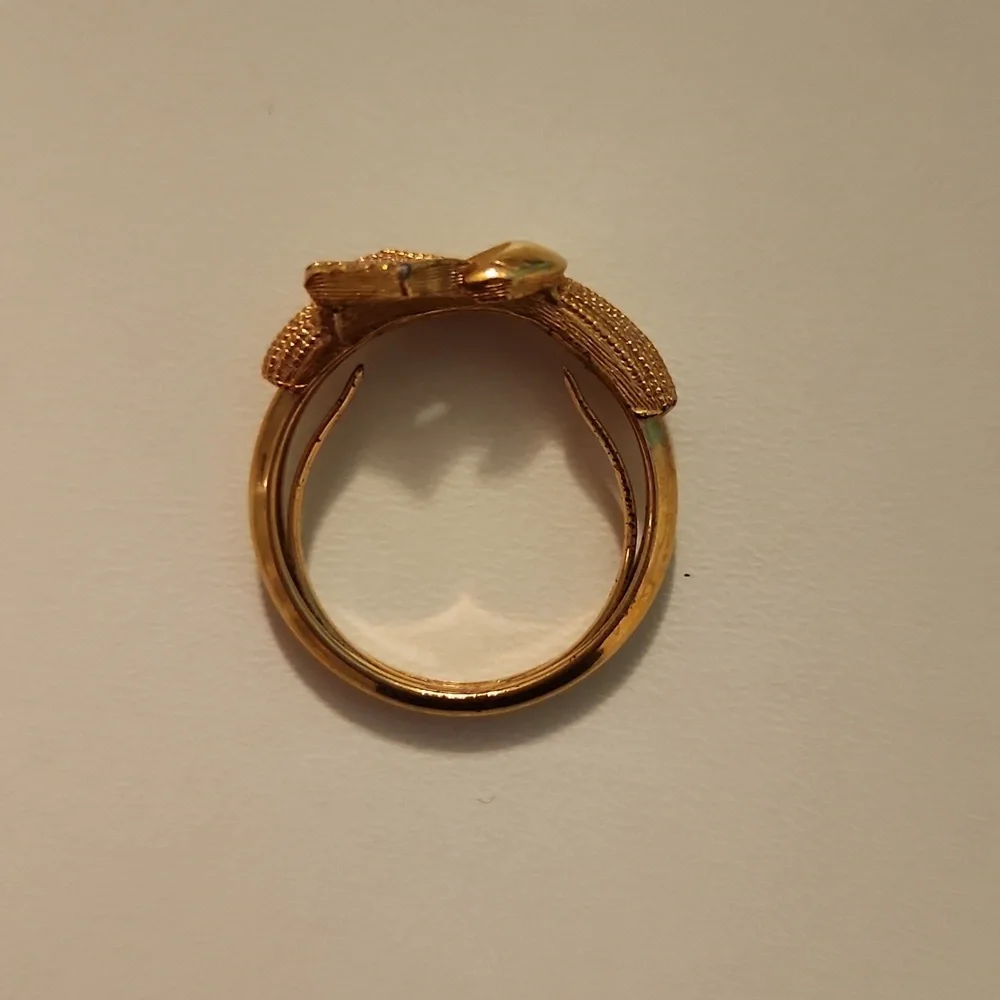 Women's ring - Picture 2 of 3